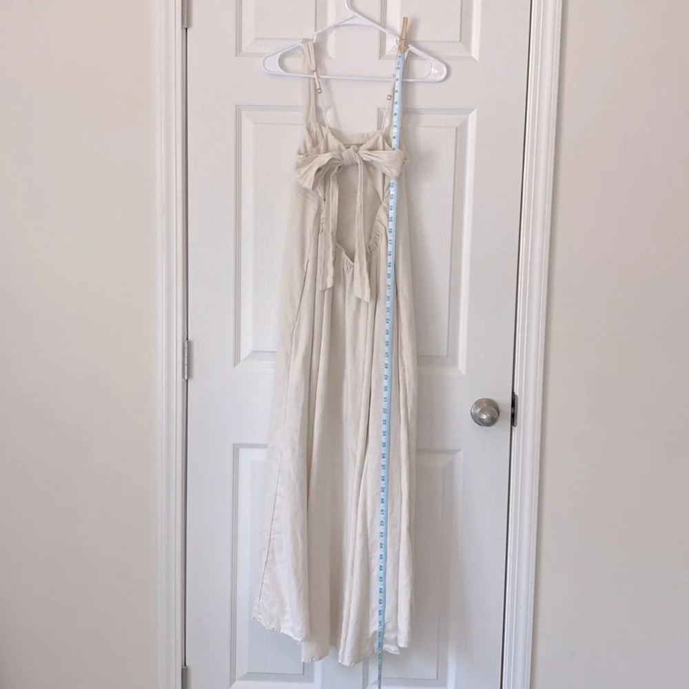 Abercrombie & Fitch Cream Maxi Dress